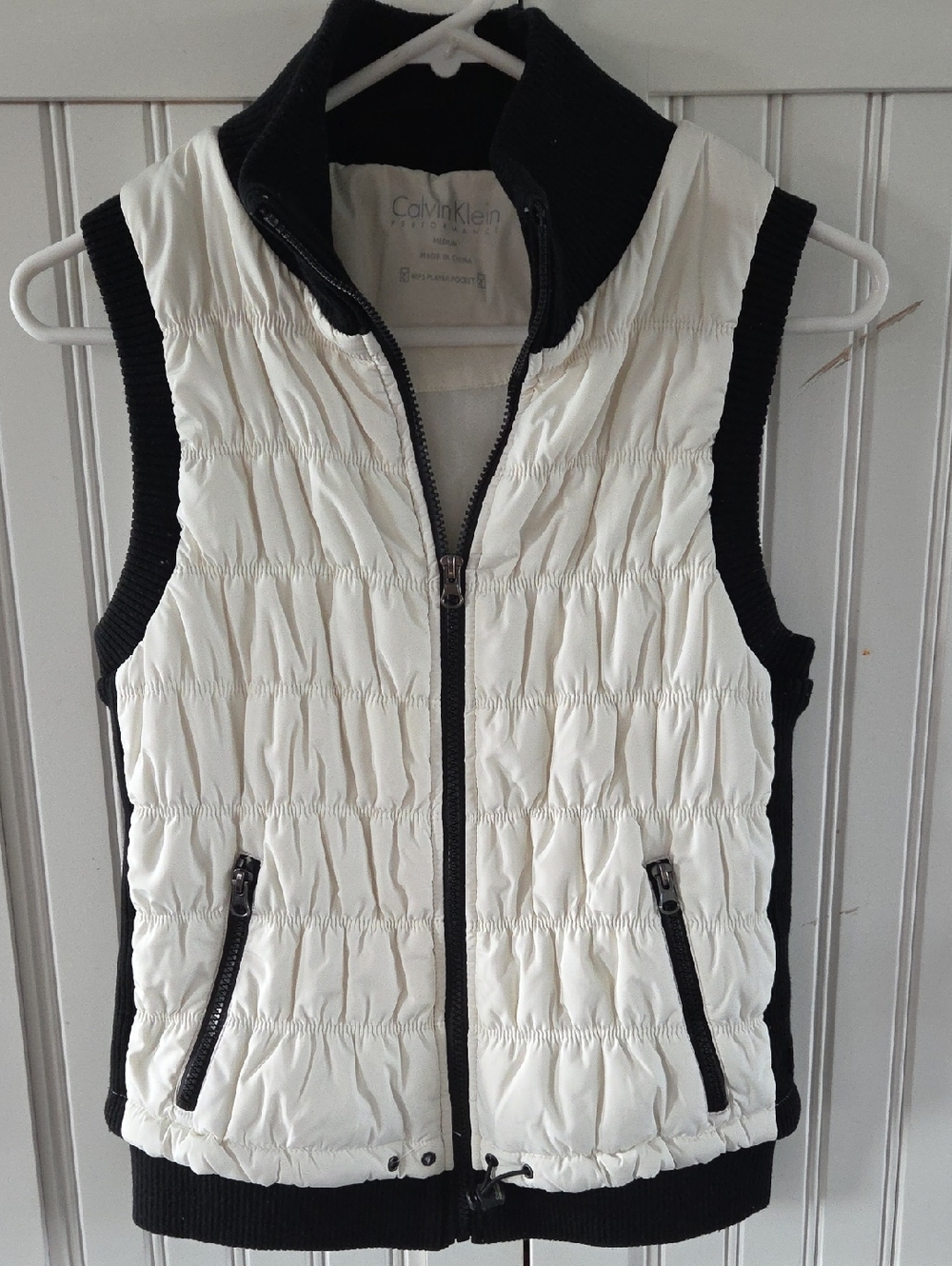 Calvin Klein Performance Vest Black + White Womens M